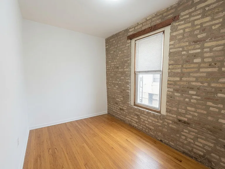 1228 N Cleaver St #2M — Photo 3