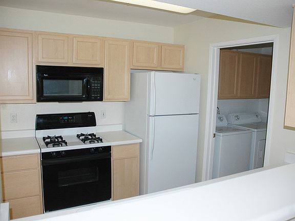3rd image of 950 Seven Hills Dr APT 712