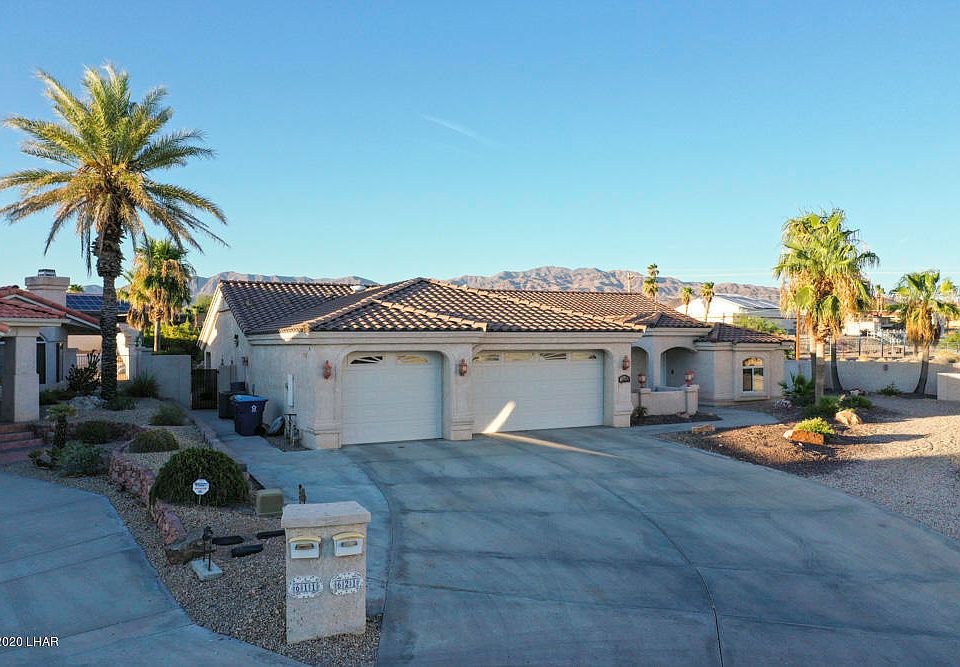 1st image of 621 Via Del Lago