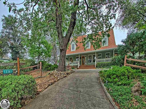 3rd image of 13361 Cliffton Way