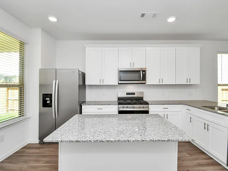 16150 Elbridge Ct — Photo 10