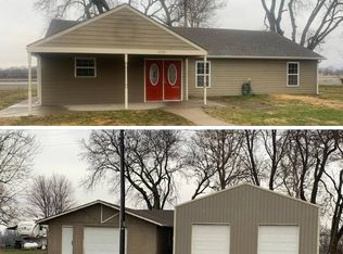 3703 SW Christie Lane Rd, Saint Joseph, MO 64504