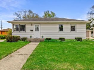 2921 Winthrop AVENUE, Racine, WI 53403