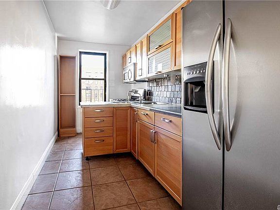 3rd image of 37-27 86th St