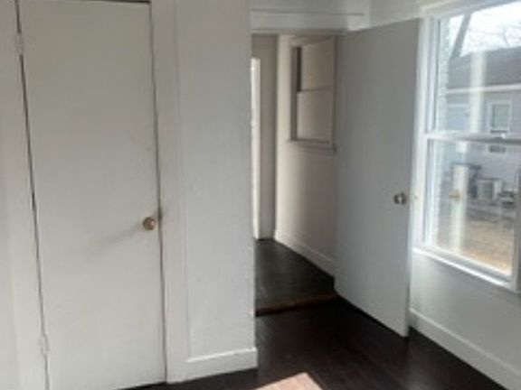 2nd image of 2328 N 32nd St Unit 1