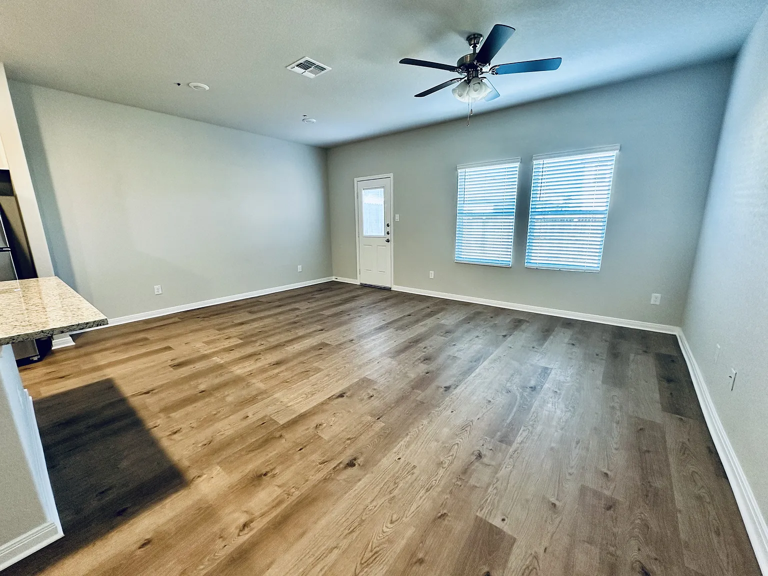 3846 Abbott Pass - 102 — Photo 2