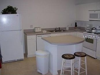 5th image of 2706 Club Cortile Cir