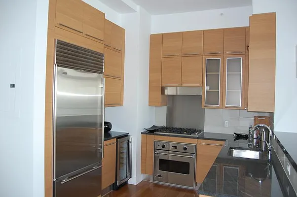 Sold by A & I Broadway | media 17