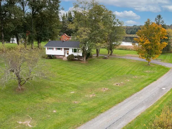 1119 State Route 848, New Milford, PA 18834