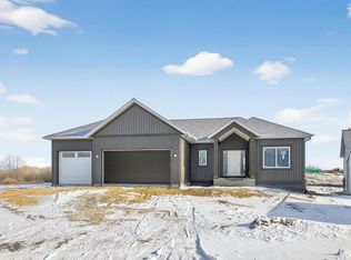 6128 Cody Ln NW, Rochester, MN 55901