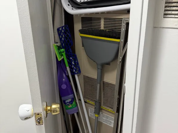 119-49 Sixth Avenue image 16 of 49