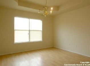 4412 72nd St, Urbandale, IA 50322