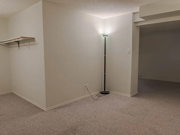 132 Invermere St #132 — Photo 20