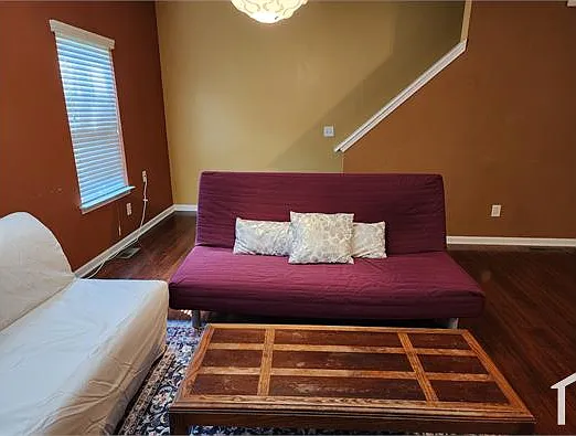 2232 Leicester Way SE — Photo 6