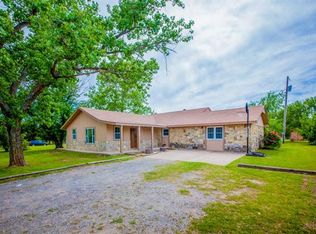 6820 Norrie Ln, Stillwater, OK 74074
