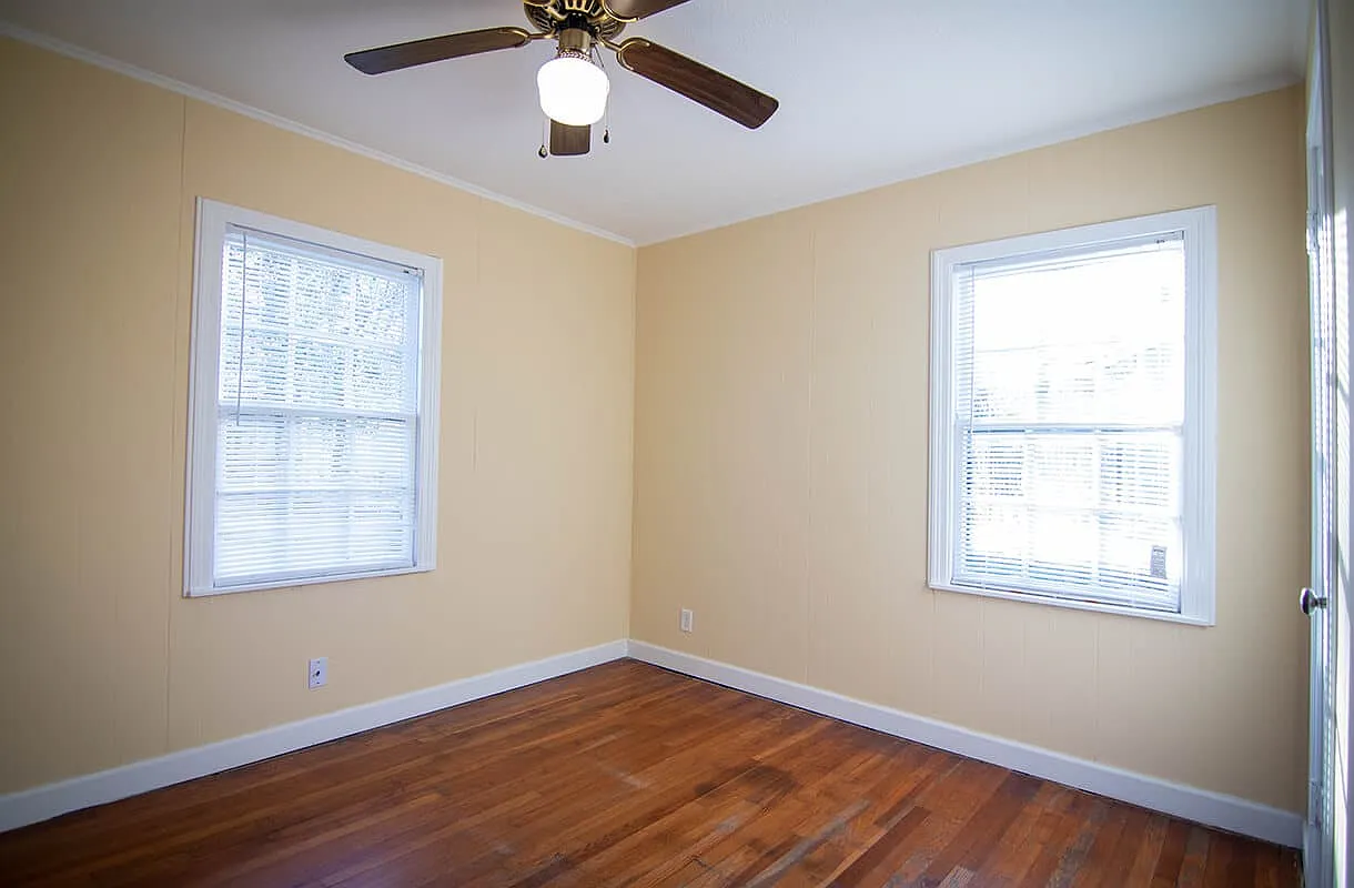 1504/1506 20th Street Duplex — Photo 3