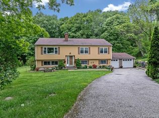 503 Moose Hill Rd, Monroe, CT 06468