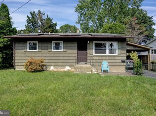 387 South Dr, Aberdeen, MD 21001