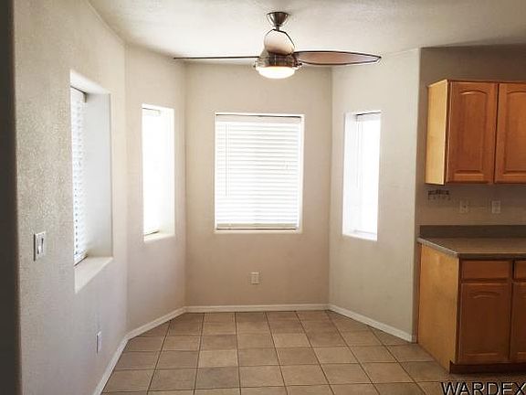 5th image of 1769 E Calle Agrada Dr