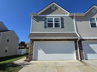 6006 Hillside Ln, Spring Hill, TN 37174