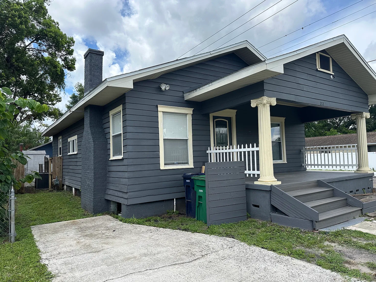 3 bed, 1280 sqft, $2,200 — Photo 3