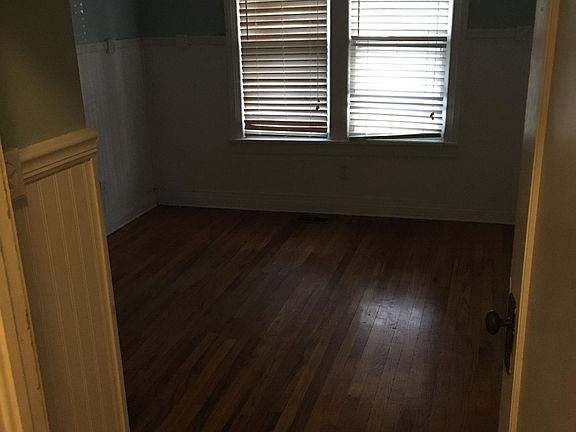 4th image of 924 S West St