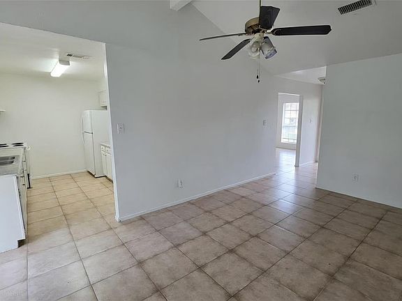 4th image of 5150 Prairie Ridge Rd
