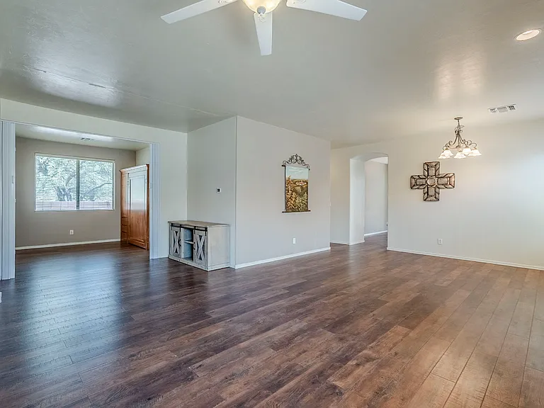 3517 N Camino La Jicarrilla — Photo 10