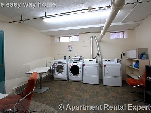 3rd image of 402 Highland Ave #29