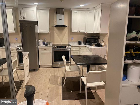 3rd image of 8910 Centerway Rd