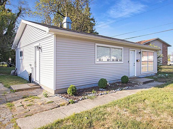 3rd image of 3104 Bentley Ln