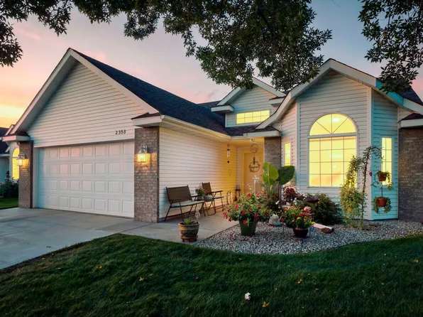 2333 Cleveland Ln S, Cambridge, MN 55008