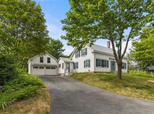41 Rogers Rd, Kittery, ME 03904