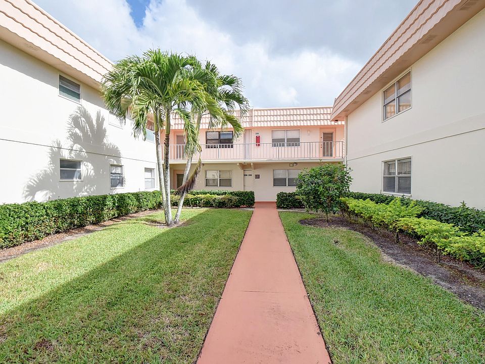 1st image of 296 Saxony Cir #G