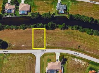514 NE 5th Pl, Cape Coral, FL 33909