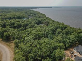 W4562 S Shore Rd, Mauston, WI 53948