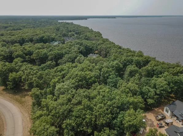W4562 S Shore Rd, Mauston, WI 53948