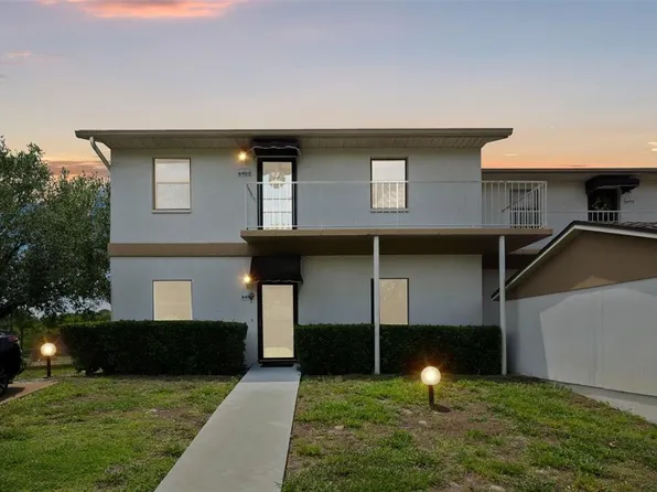 6403 River Lodge Ln, Weeki Wachee, FL 34607