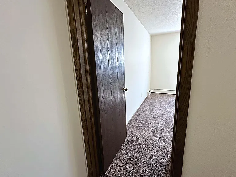 Southgate Apartments — Photo 46