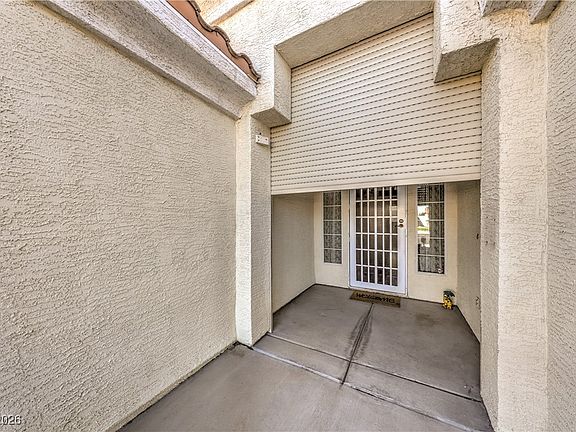 4th image of 8645 Highland View Ave