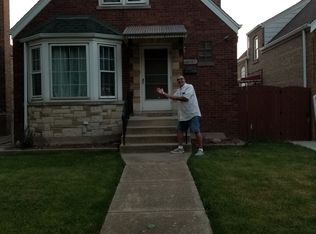 6118 S Massasoit Ave, Chicago, IL 60638