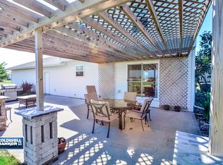 W5402 Mile Long Dr, Appleton, WI 54915