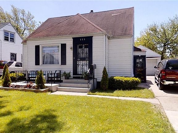 2nd image of 111 Weston Ave