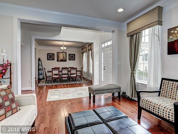 5th image of 2710 Pioneer Ln