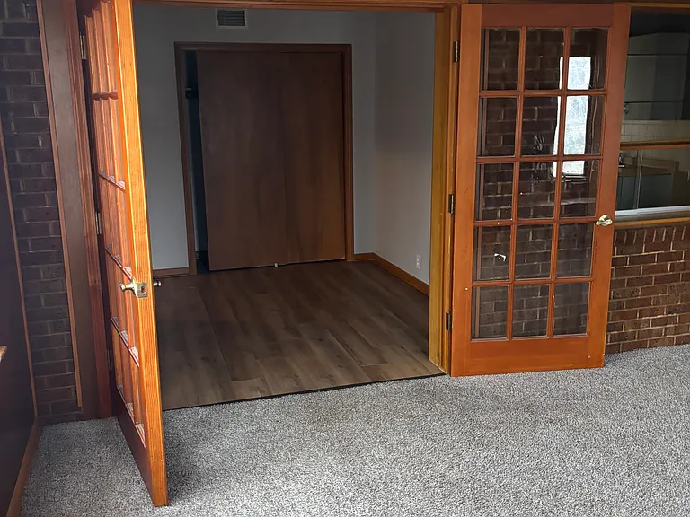 6050 Castle Dr — Photo 8
