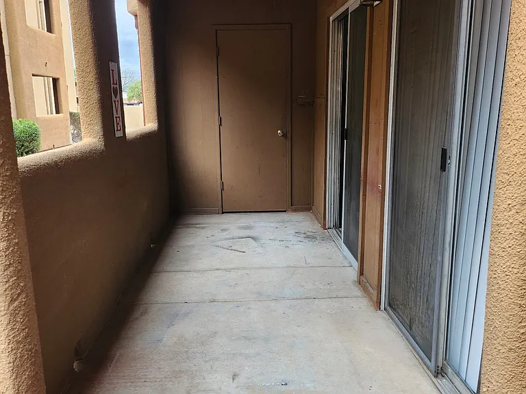 1810 E Blacklidge Dr #503 — Photo 11