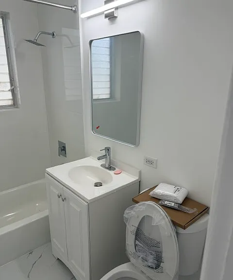 8017 Byron Ave #6 — Photo 11