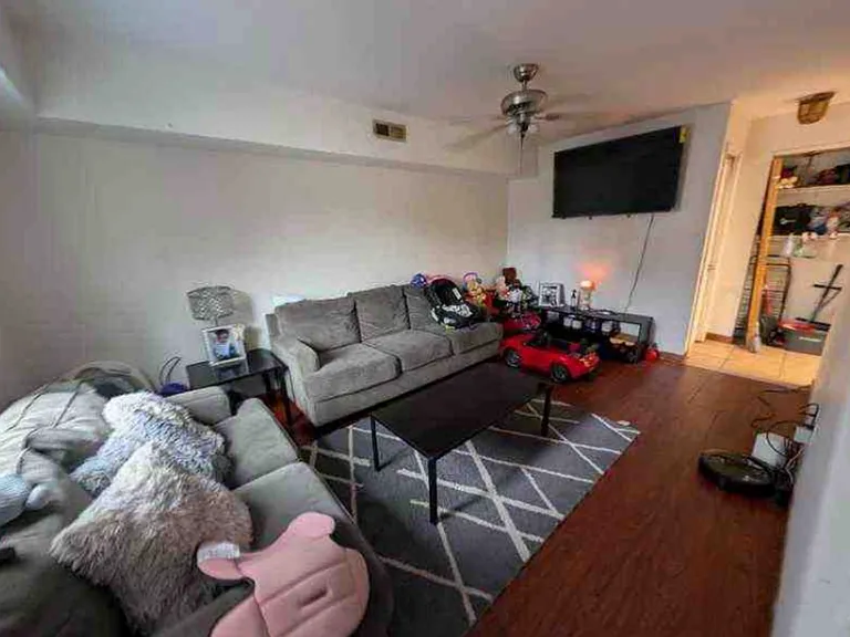 2635 Nutmeg Ct — Photo 4