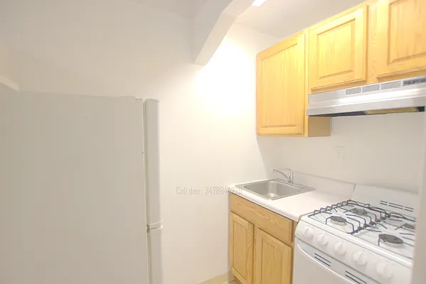 Rented by Corcoran | media 25