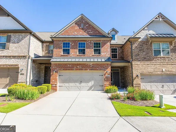 9872 Cameron Parc Cir, Johns Creek, GA 30022